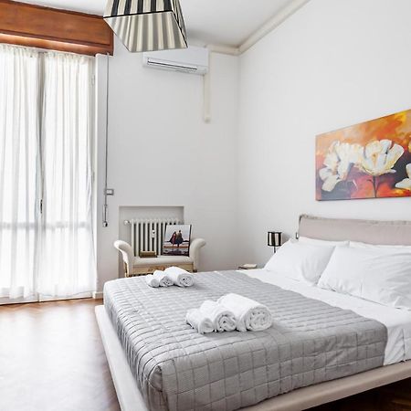 פיזה Lungarno Elegant Apartment With Panoramic Balcony מראה חיצוני תמונה